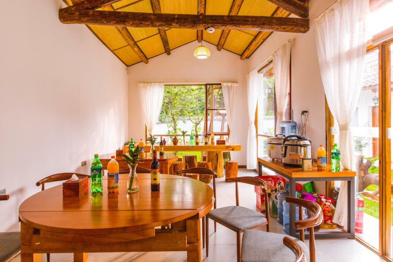 Swallow Nest Guesthouse Kunming Esterno foto
